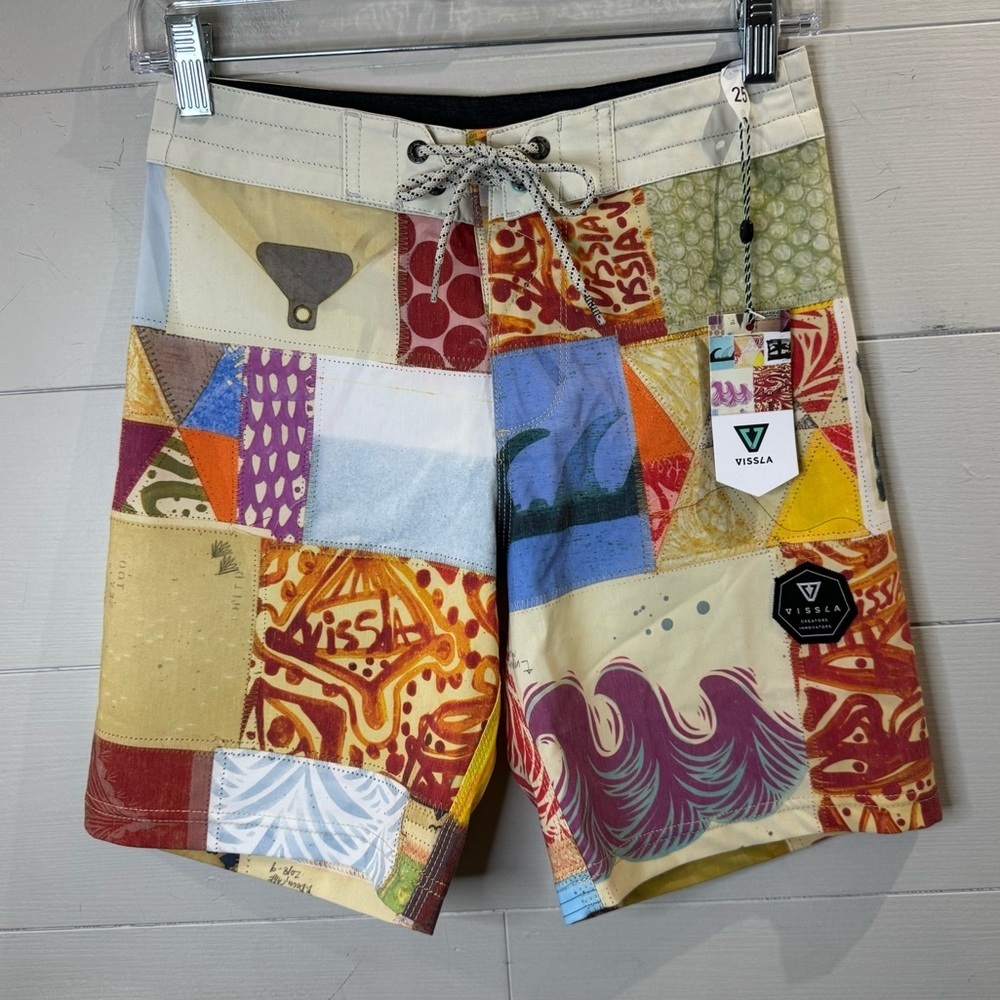 Vissla | NWT Men's Multicolor Patchwork Swim Shorts Size 25